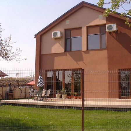Pensiunea Socrita Corbu  Exterior photo