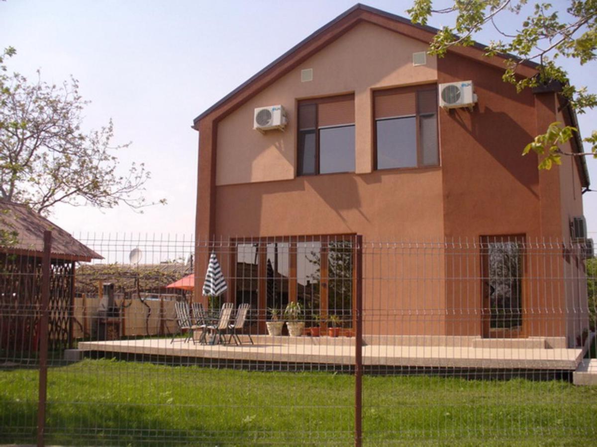 Pensiunea Socrita Corbu  Exterior photo